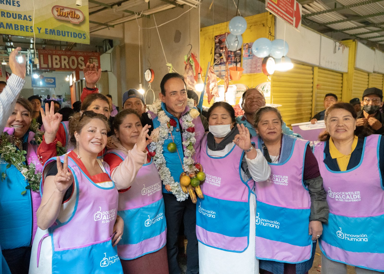 INCOMODIDAD, INSEGURIDAD Y MALOS OLORES EL VIACRUCIS DE LAS CASERAS DEL “MERCADO LANZA” QUE TIENEN ESPERANZA DE MEJORES DÍAS
