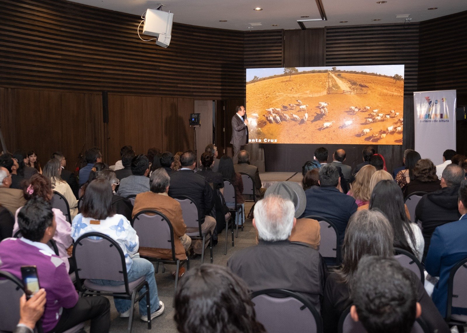 HOTELERÍA Y TURISMO COINCIDEN EN LA NECESIDAD QUE AUTORIDADES EDILES DE LA PAZ TENGAN UNA VISIÓN CULTURAL-TURÍSTICA